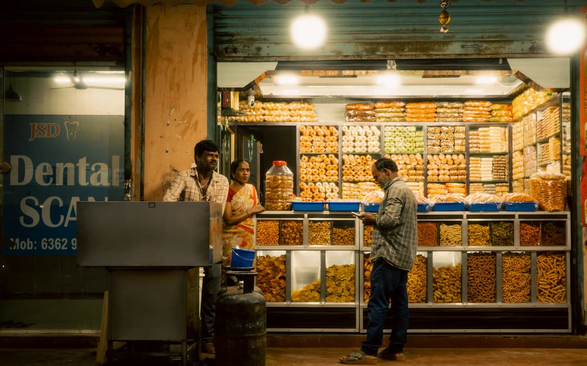 The Great Bhujia Brand Battle: What 87% Category Concentration Means for Challengers