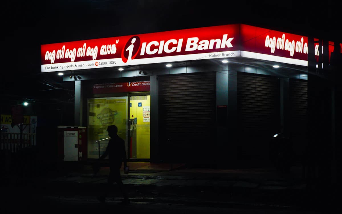 BFSI Consumer Research India: How Banks, Insurers, and Fintechs Win with AI in 2026